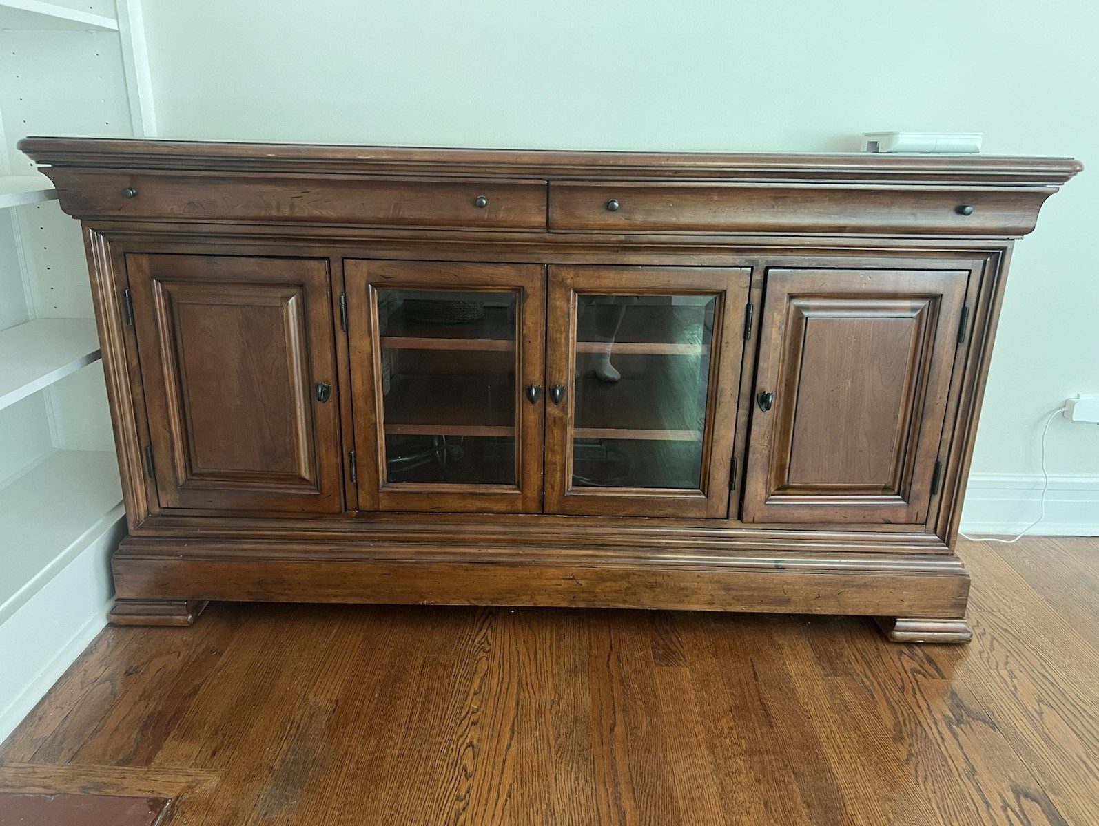 Thomasville 60x35x20 Brown Wood Cabinet w/ 2 Drawers, 4 Glass Doors