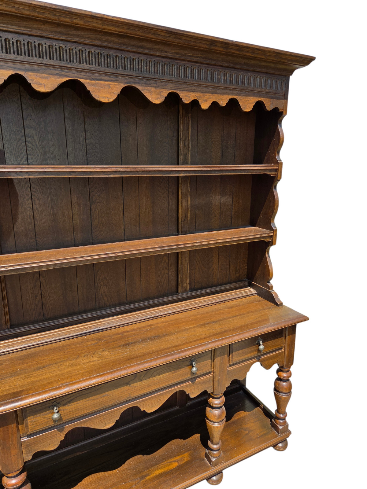 Ethan Allan Charter Oak Jacobean Hutch China Cabinet Display Breakfront Curio