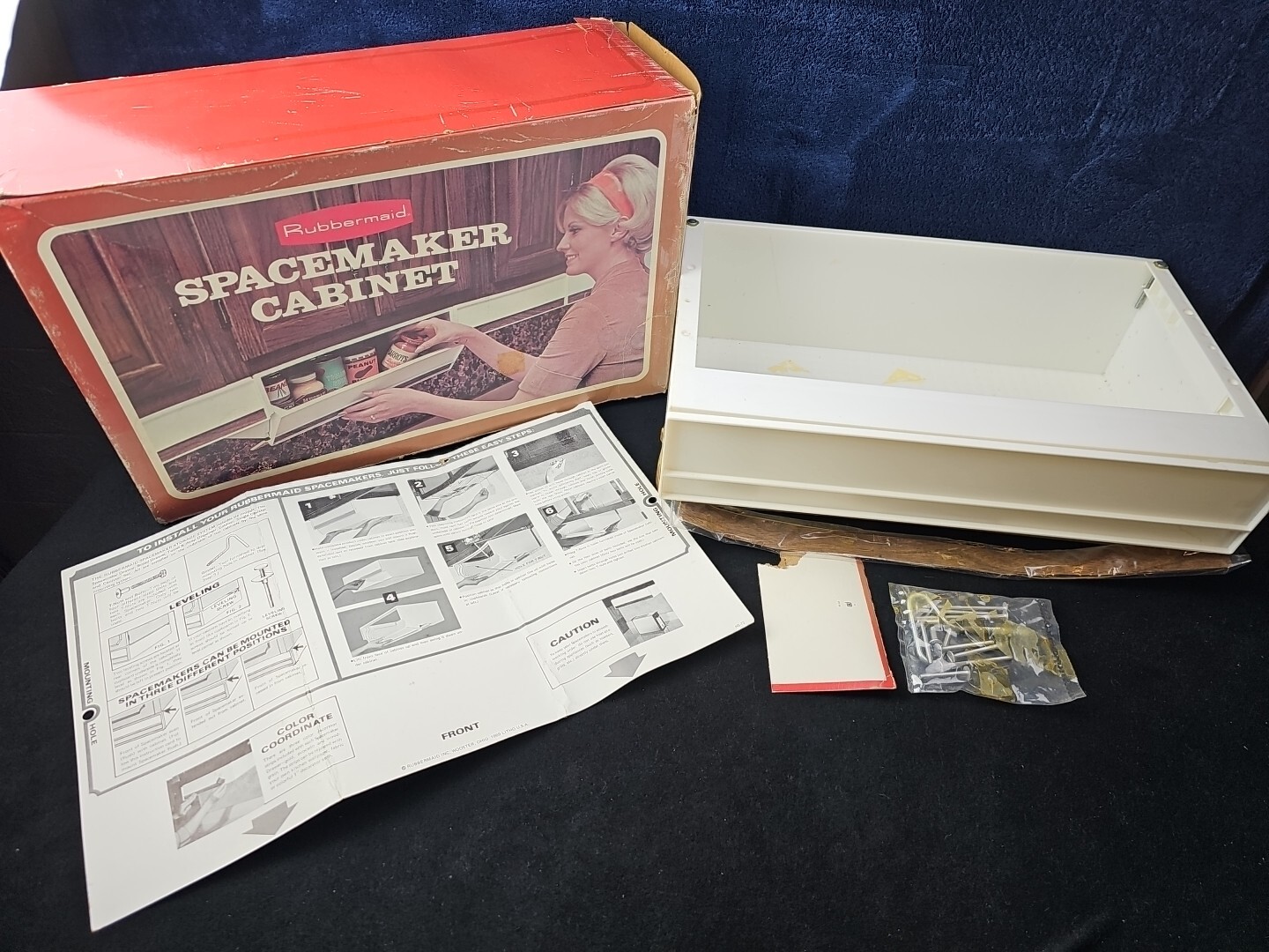 1969 Rubbermaid Spacemaker Cabinet Turns Waste Space Into A Storage Place