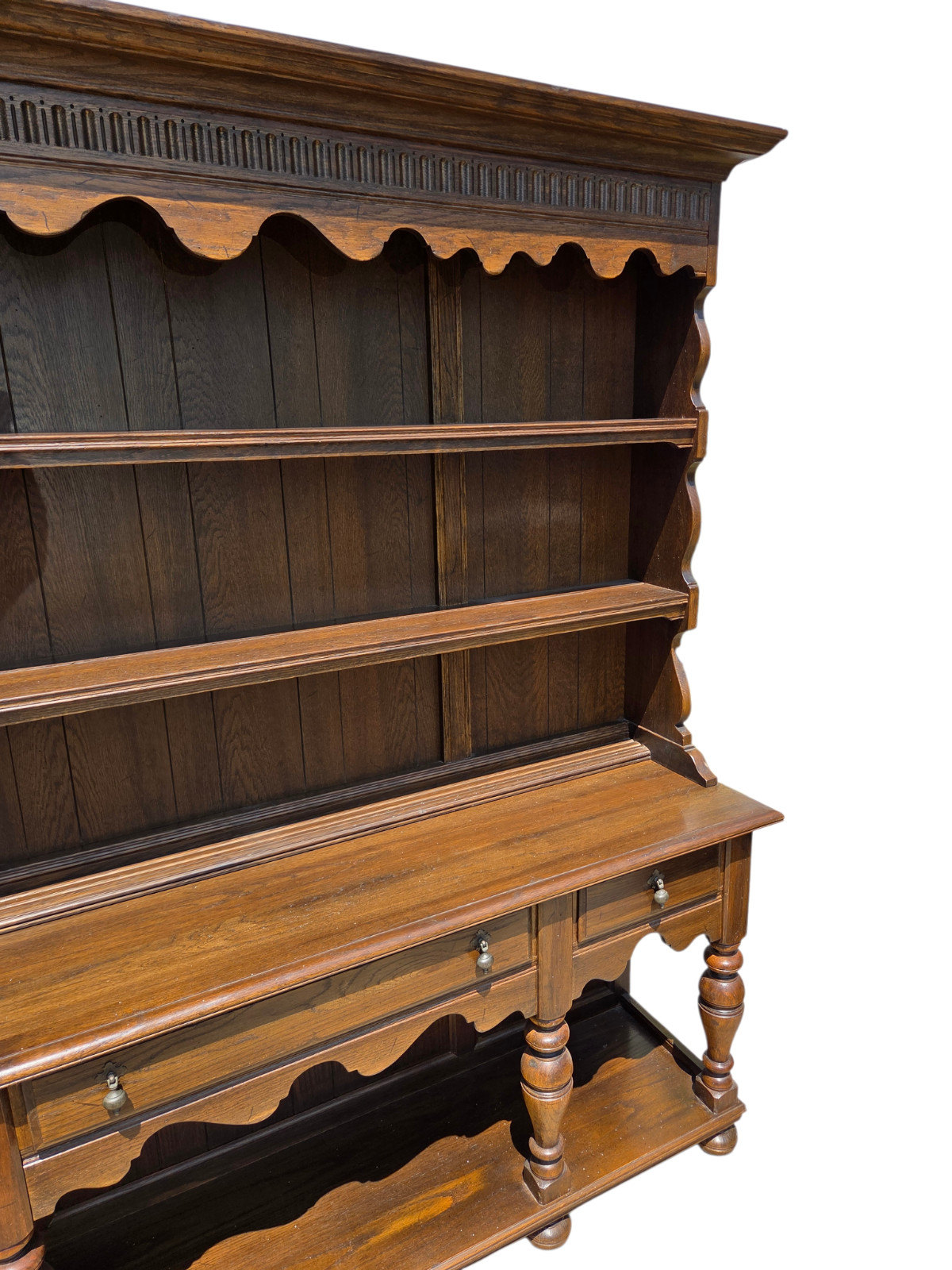 Ethan Allan Charter Oak Jacobean Hutch China Cabinet Display Breakfront Curio