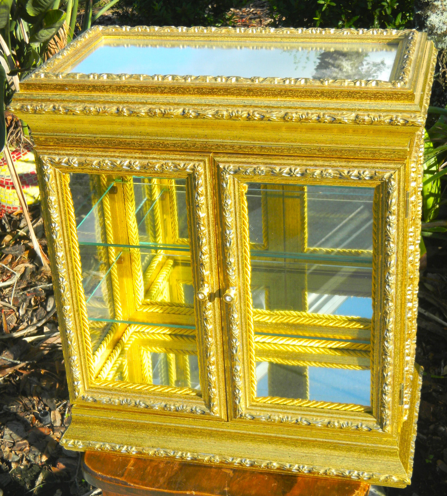 Horchow Creazioni Vitrine Italian Wood Rococo Style Cabinet