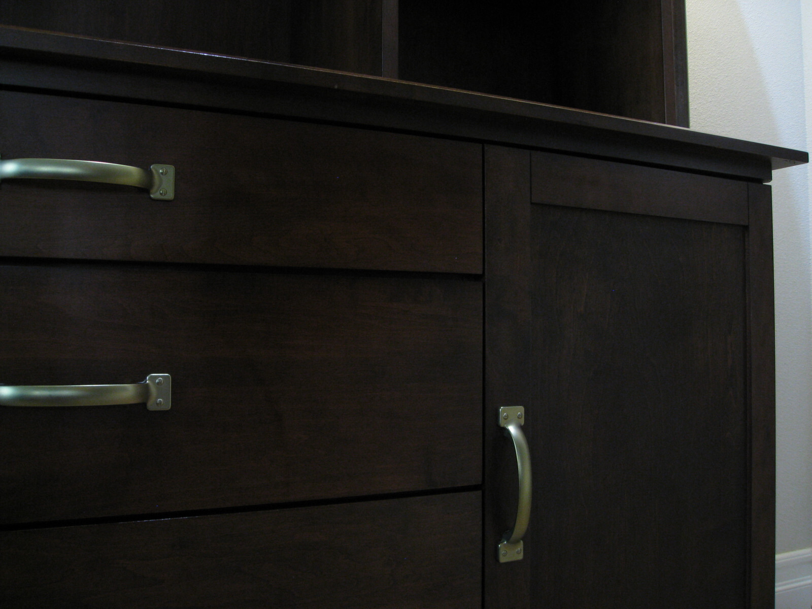 BARONET CLASSIC WALNUT STAIN SOLID MAPLE CREDENZA MADE IN CANADA